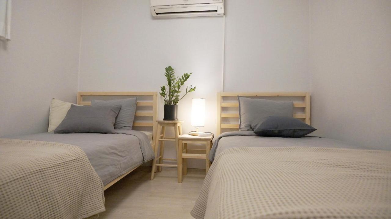Hello Seochon Apartment