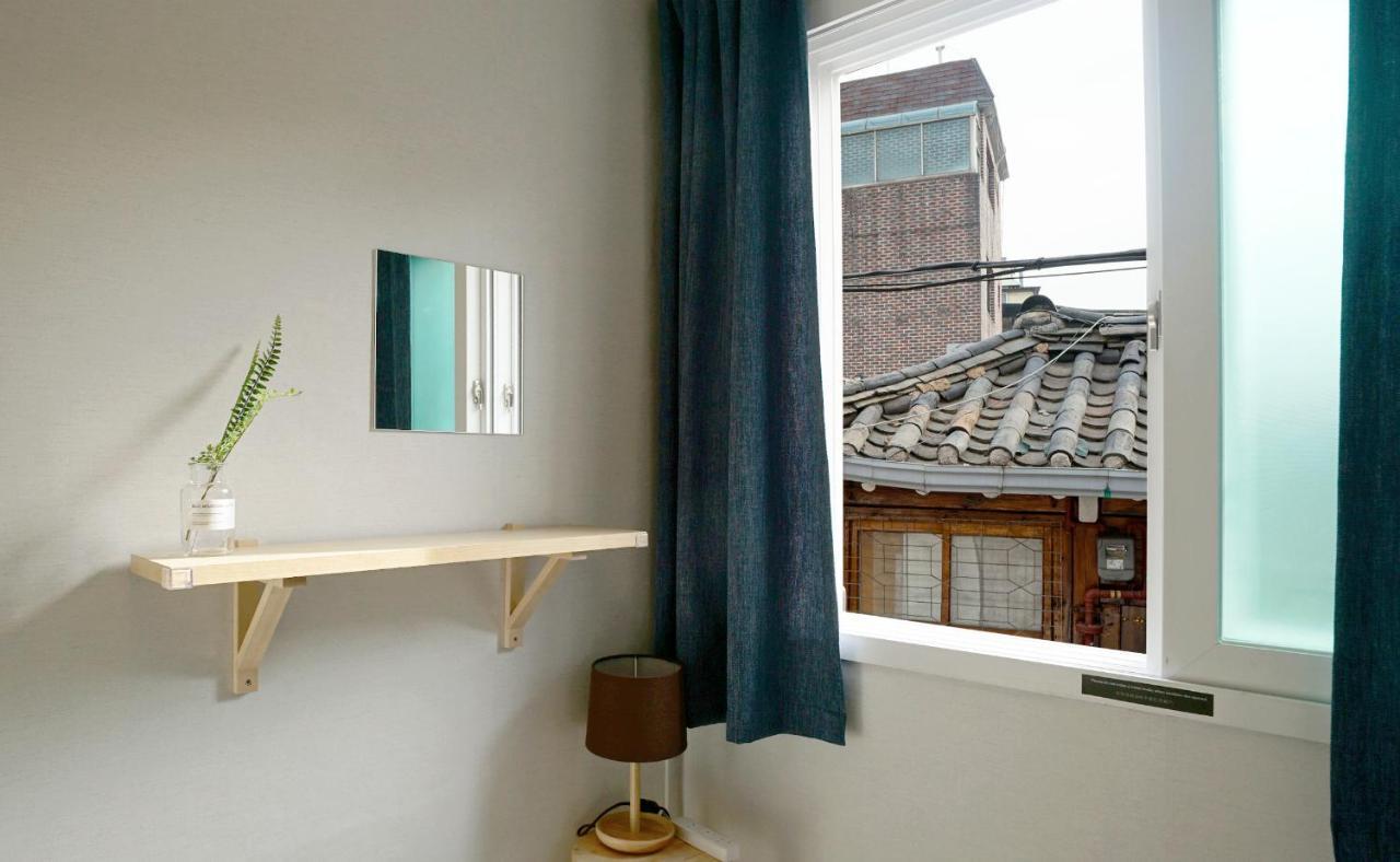 Hello Seochon Apartment *